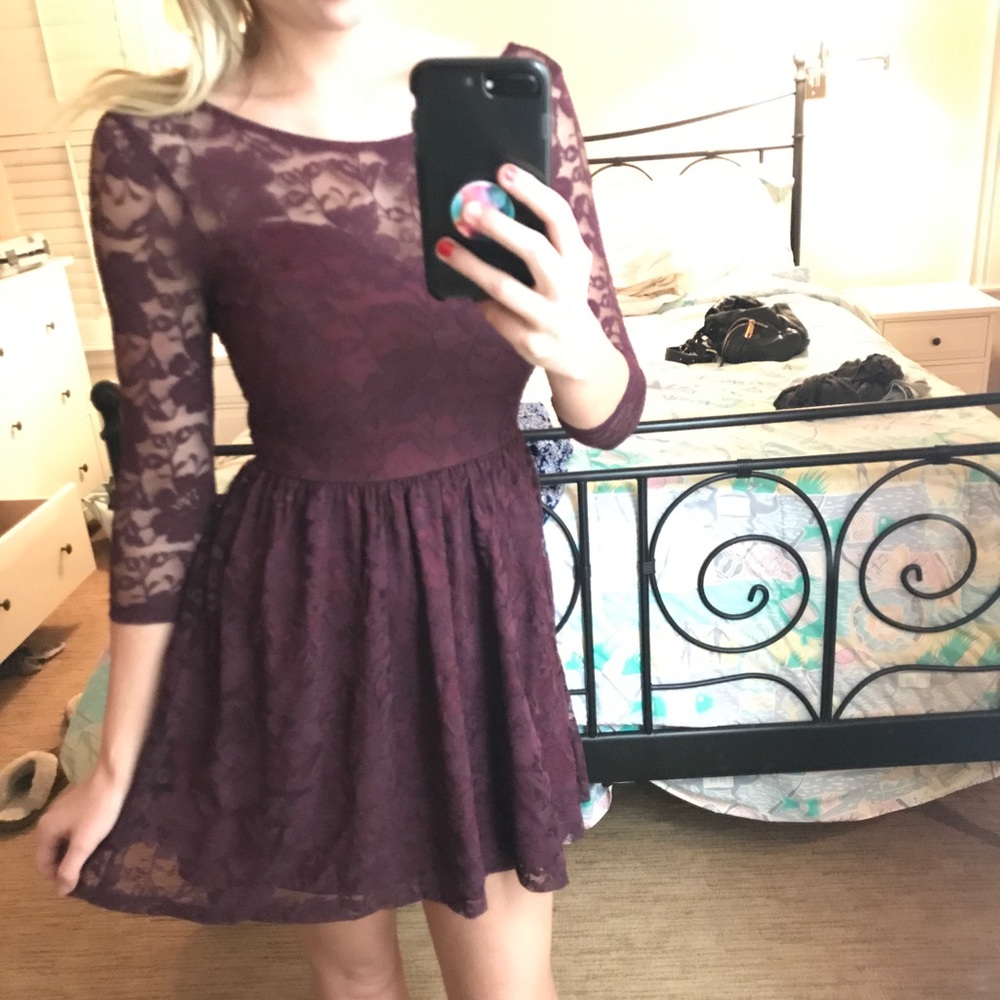 LuLu's maroon lace dress
